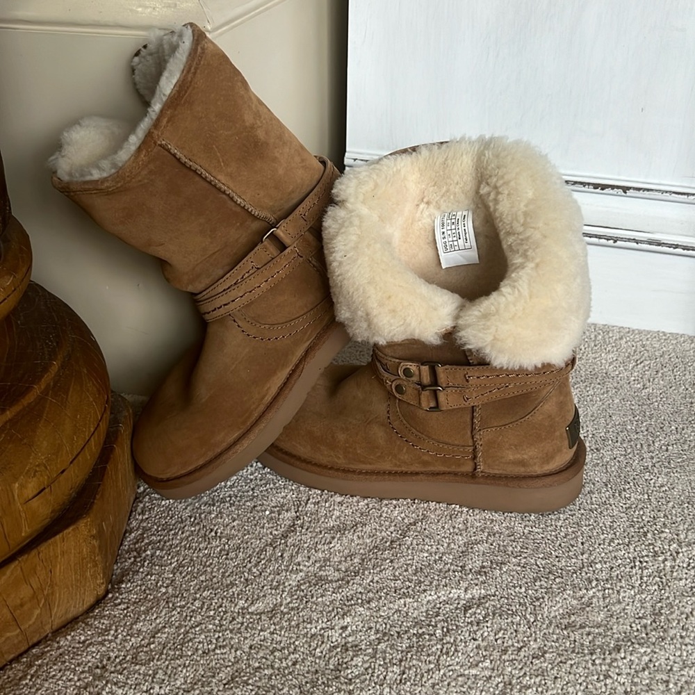 Ugg Fold over Buckle Boots